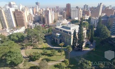 Departamento de lujo en  Bv. Chacabuco frente Palacio de Ferreyra