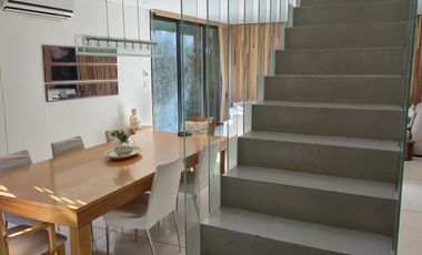 En Venta Dúplex de Diseño Terminaciones de Primera / B° Los Tordos Cipolletti /3 dorm /Apto Crédito
