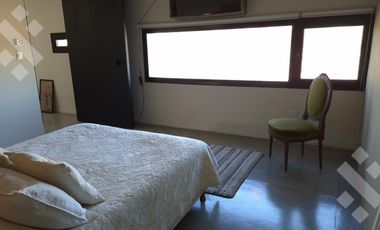 En Venta Dúplex de Diseño Terminaciones de Primera / B° Los Tordos Cipolletti /3 dorm /Apto Crédito