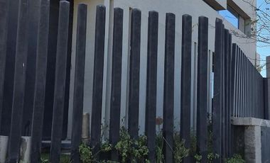 En Venta Dúplex de Diseño Terminaciones de Primera / B° Los Tordos Cipolletti /3 dorm /Apto Crédito