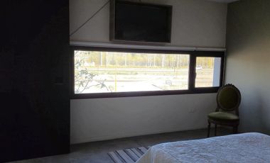 En Venta Dúplex de Diseño Terminaciones de Primera / B° Los Tordos Cipolletti /3 dorm /Apto Crédito