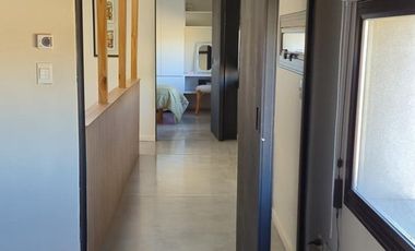 En Venta Dúplex de Diseño Terminaciones de Primera / B° Los Tordos Cipolletti /3 dorm /Apto Crédito