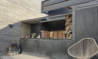 En Venta Dúplex de Diseño Terminaciones de Primera / B° Los Tordos Cipolletti /3 dorm /Apto Crédito