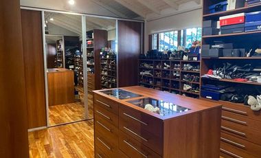 Casa en venta - Banfield (Larrea 760)