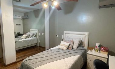 Casa en venta - Banfield (Larrea 760)