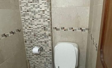 Casa en venta - Banfield (Larrea 760)