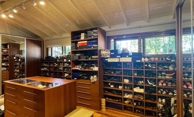 Casa en venta - Banfield (Larrea 760)