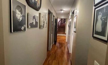 Casa en venta - Banfield (Larrea 760)