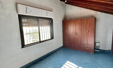 PH DE 5 AMBIENTES EN SAN ANTONIO DE PADUA EN VENTA. MERLO, AVELLANEDA