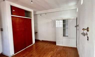 PH DE 5 AMBIENTES EN SAN ANTONIO DE PADUA EN VENTA. MERLO, AVELLANEDA