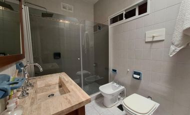 Casa en venta de 3 dormitorios c/ cochera en Otros Barrios