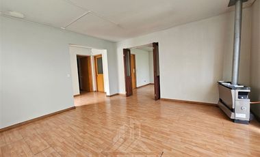 Casa en Venta en A pasos de Avenida Sor Vicenta y calle Nieves Vasquez