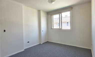 Casa en Arriendo en Salar Ascotán, Pudahuel