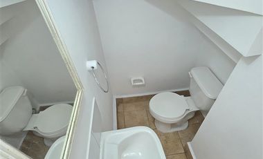 Casa en Arriendo en Salar Ascotán, Pudahuel