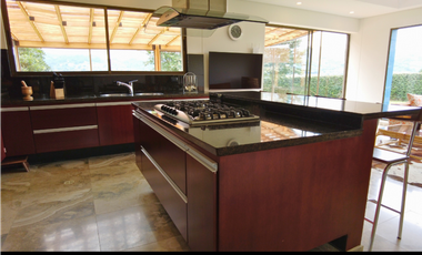 Hermosa Finca 8 Fanegadas en Subachoque