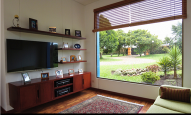 Hermosa Finca 8 Fanegadas en Subachoque