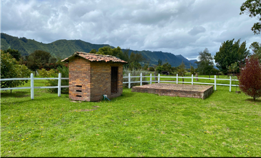 ¡OPORTUNIDAD UNICA EN TENJO!