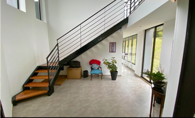 Casa campestre de lujo en Tabio-rio frio