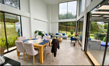 Casa campestre de lujo en Tabio-rio frio