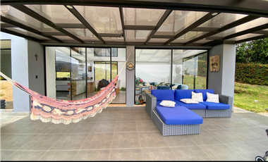 Casa campestre de lujo en Tabio-rio frio