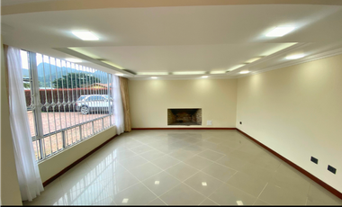 Vendo Lujosa propiedad en Tabio