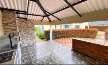 Vendo Lujosa propiedad en Tabio