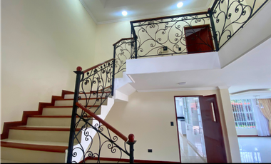 Vendo Lujosa propiedad en Tabio