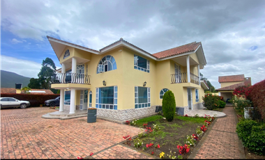 Vendo Lujosa propiedad en Tabio