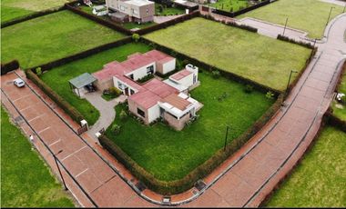 Vendo Hermosa Casa en Condominio, Tenjo