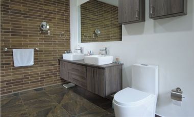 Vendo Hermosa Casa en Condominio, Tenjo