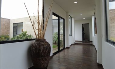 Vendo Hermosa Casa en Condominio, Tenjo