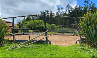 Finca con caballerizas en Chia