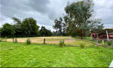 Finca con caballerizas en Chia