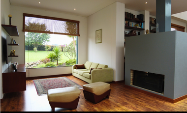 Casa De Lujo en Subachoque