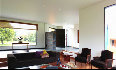 Hermosa Finca 8 Fanegadas en Subachoque