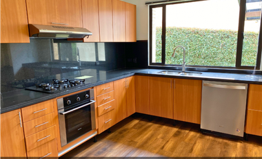 Hermosa casa de lujo en Encenillos de Sindamanoy venta o alquiler