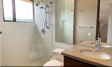 Hermosa casa de lujo en Encenillos de Sindamanoy venta o alquiler