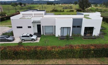 Vendo Hermosa Casa Condominio Campestre Parcelación El Juncal