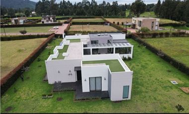 Vendo Hermosa Casa Condominio Campestre Parcelación El Juncal