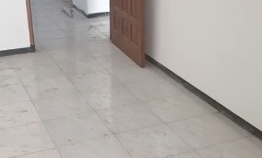 Ruko Bratang lebar 8m area strategis ramai jualan