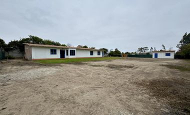 VENTA CASA DE CAMPO CONDOMINIO FUNDO VALLE ESCONDIDO – 2,465 m2