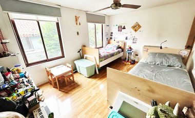 Casa en arriendo en LA REINA