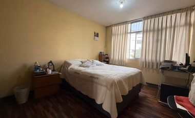 Venta Casa Con Amplio Jardin Interior En Valle Hermoso Surco