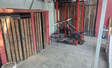 Se vende propiedad excelente estado, Av Lo Blanco