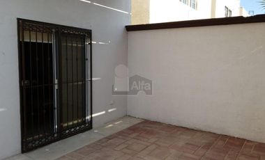 Casa en Renta en Jardines de Aragon-Cerrada Toledo