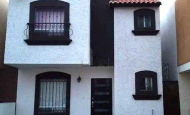 Casa en Renta en Jardines de Aragon-Cerrada Toledo