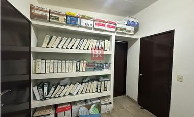 OFICINA EN VENTA EN COL. ZONA NORTE. CD. OBREGÓN, SONORA