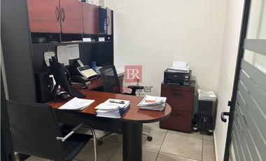 OFICINA EN VENTA EN COL. ZONA NORTE. CD. OBREGÓN, SONORA