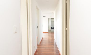 Luminoso 3 ambientes  en esquina