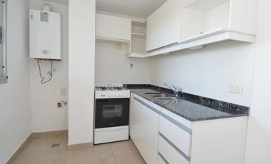 Luminoso 3 ambientes  en esquina